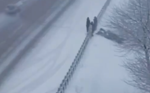 Tormenta invernal en Indiana generó choque múltiple de 45 vehículos